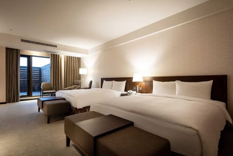 Yizhong-Street-Hotel