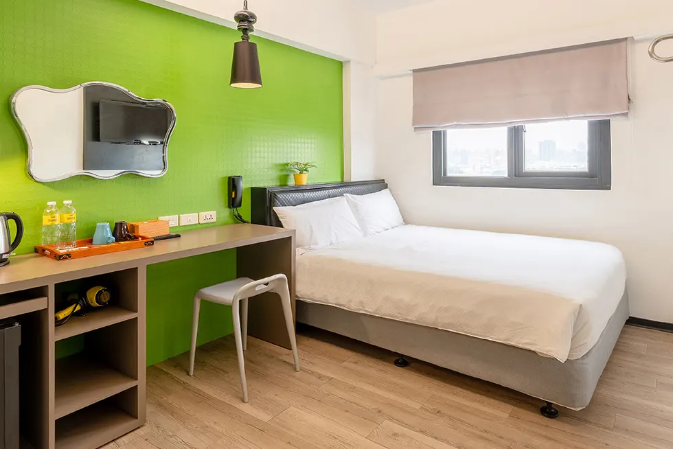 love-river-hotel